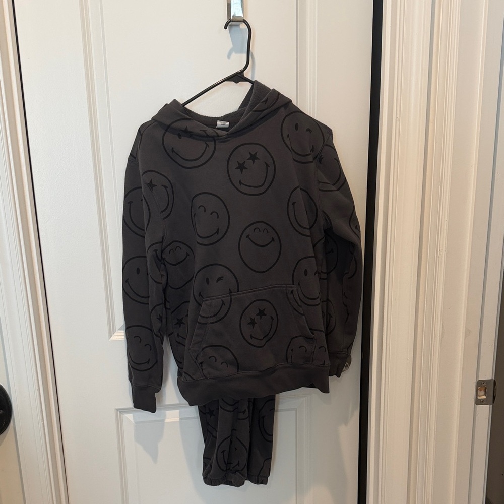 GAP Kids x Smiley World Hoodie and Pants Set - Dark Gray